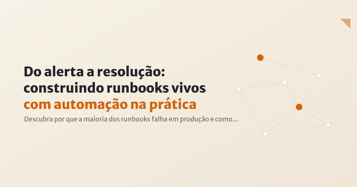 Engenheiro de SRE trabalhando em código de automação de runbook em múltiplos monitores com dashboards de monitoramento ao fundo